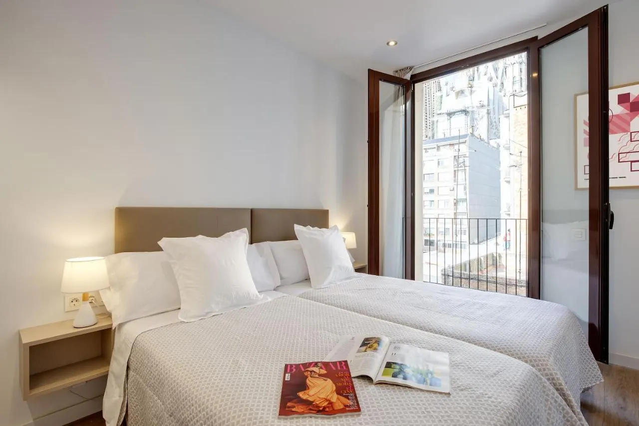 Lucasland Apartments Barcelona