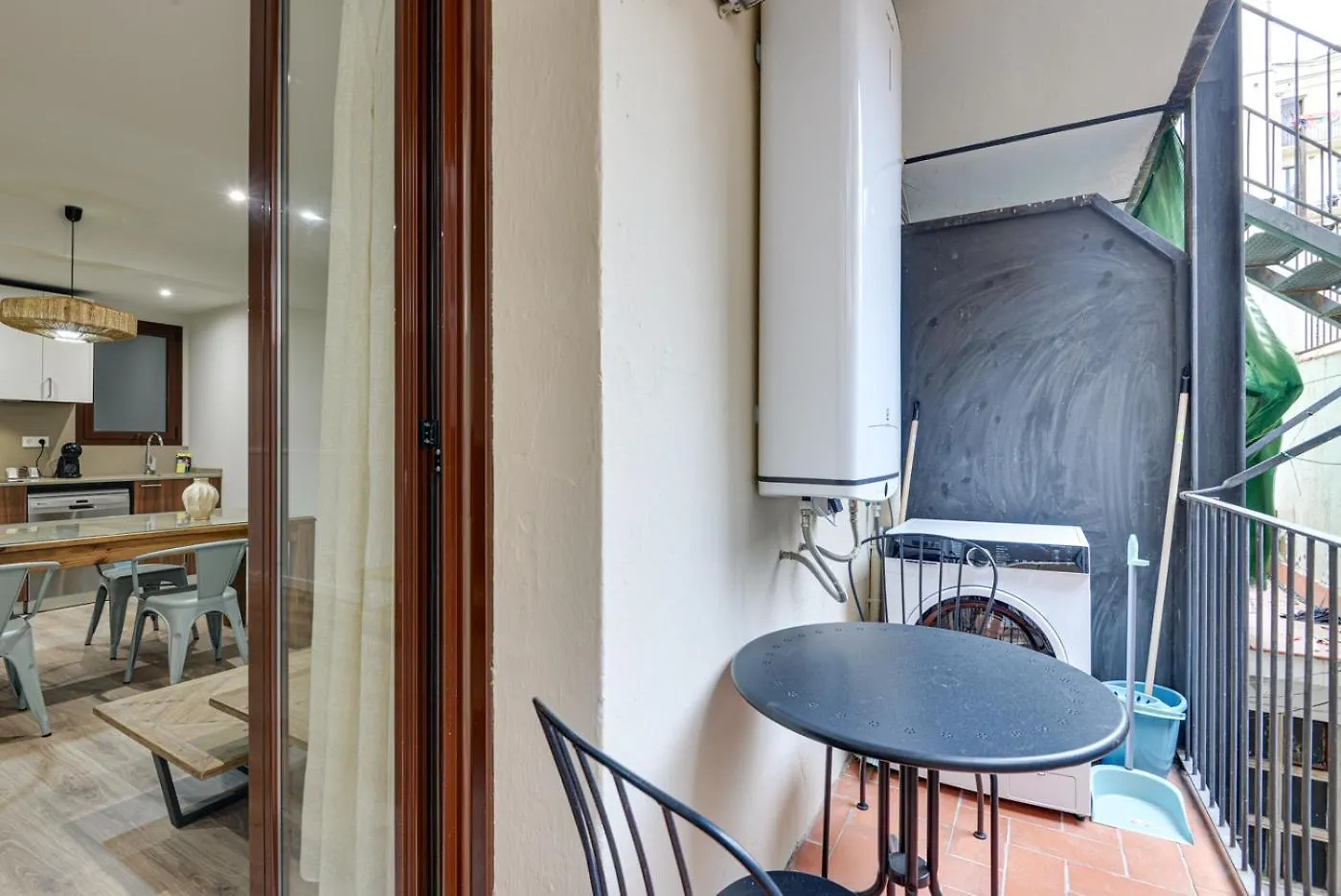 Lucasland Apartments Barcelona