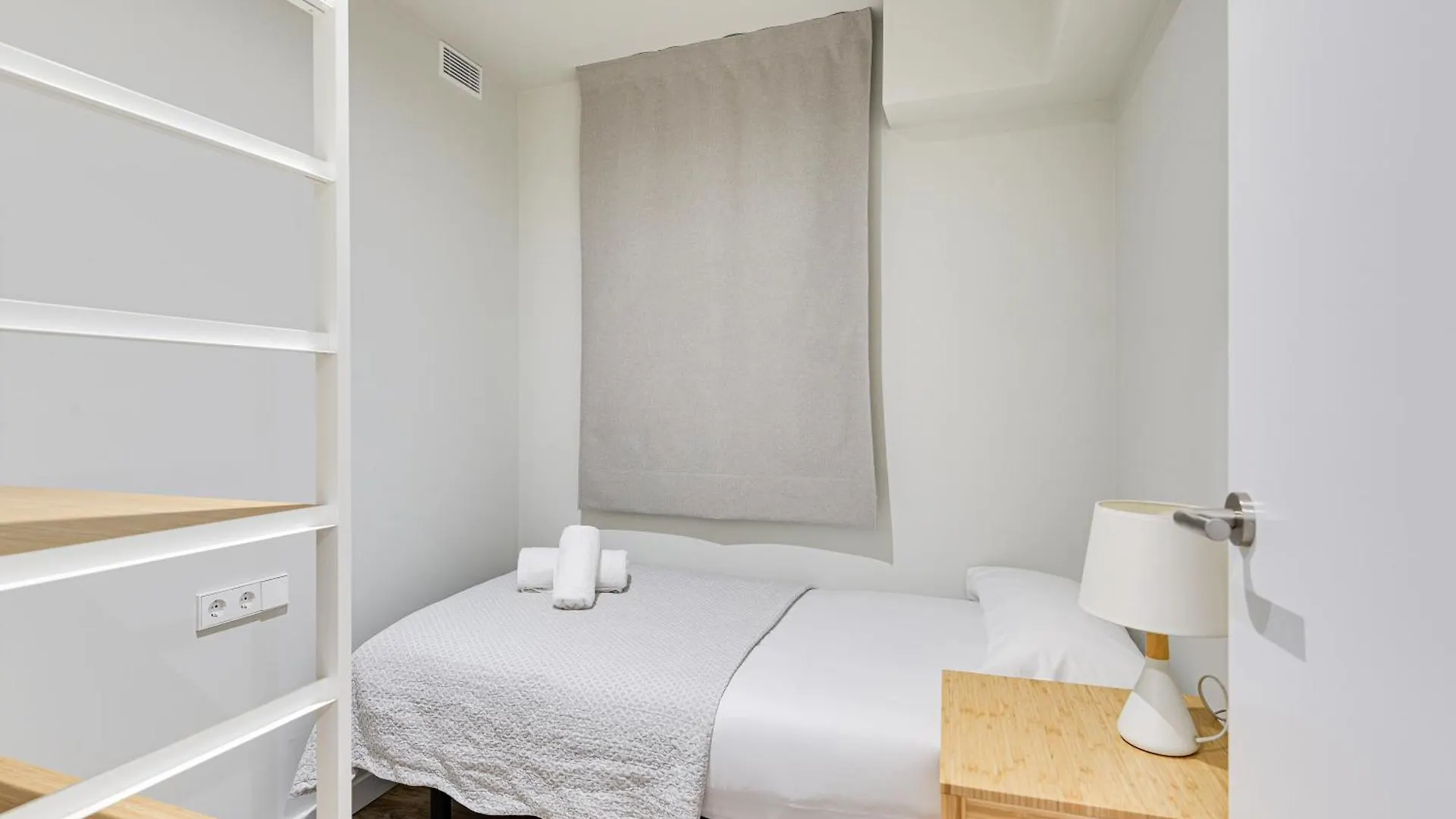 Lucasland Apartments Barcelona