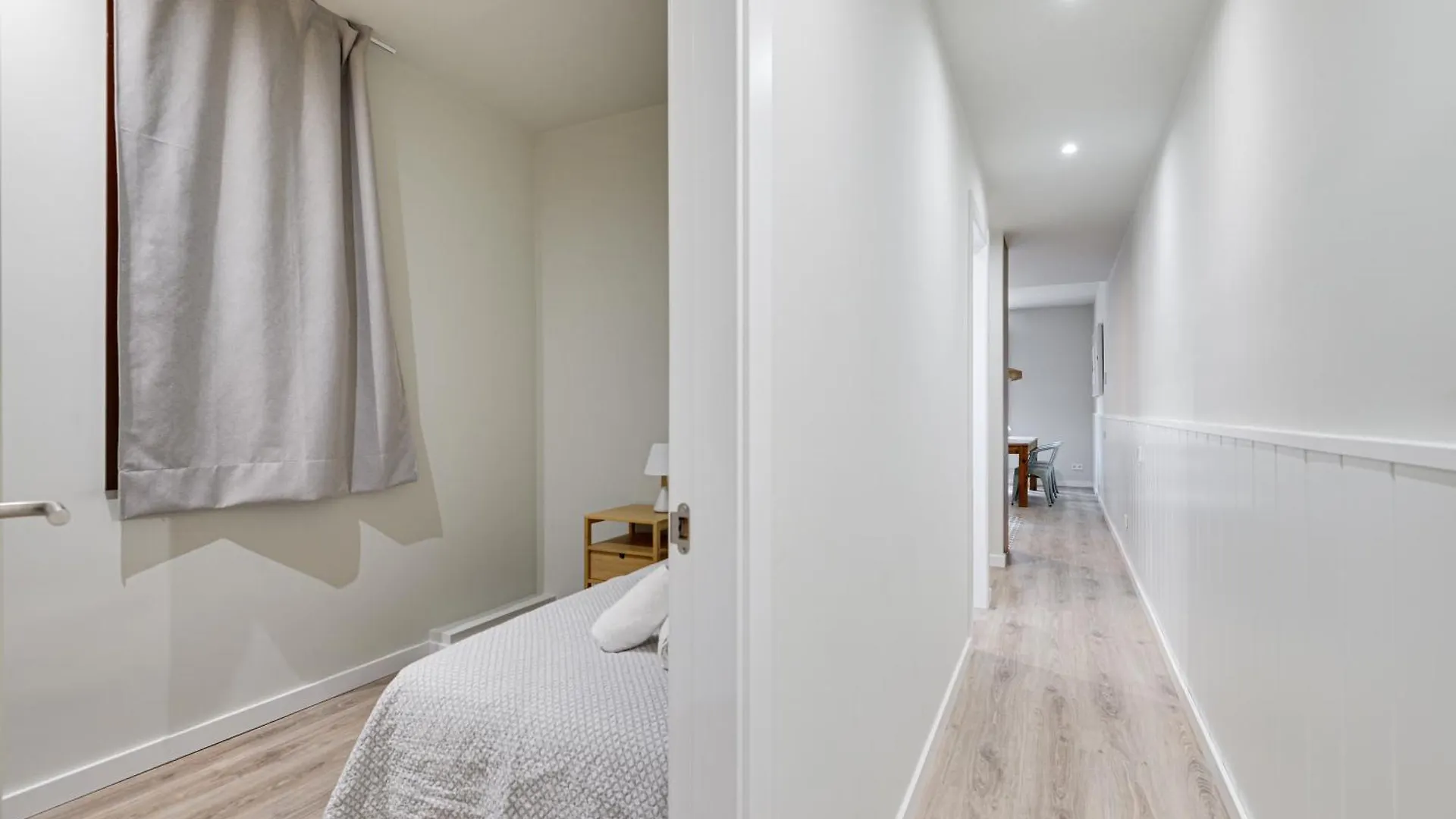 Lucasland Apartments Barcelona