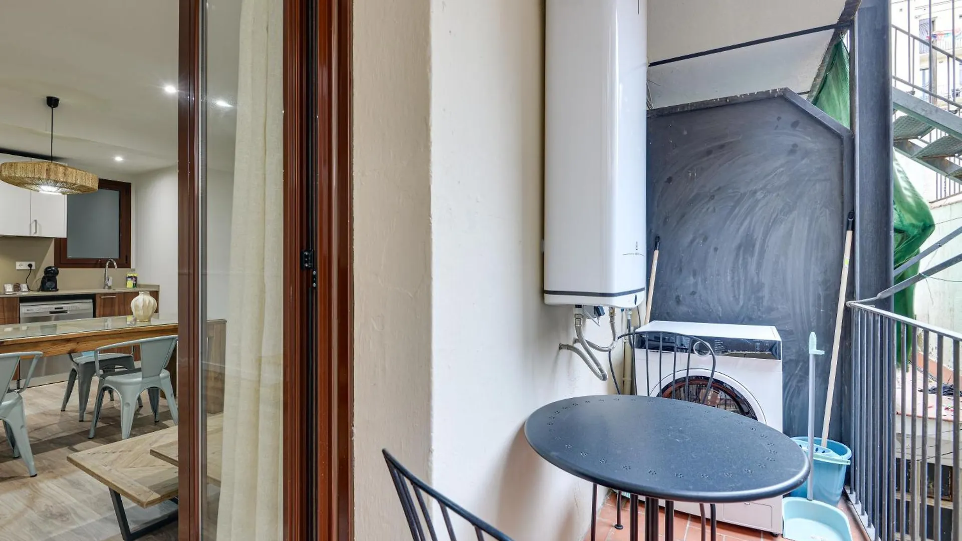 Lucasland Apartments Barcelona